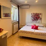 Toni777 Apartmán *