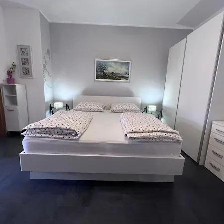 Toni777 Apartment
