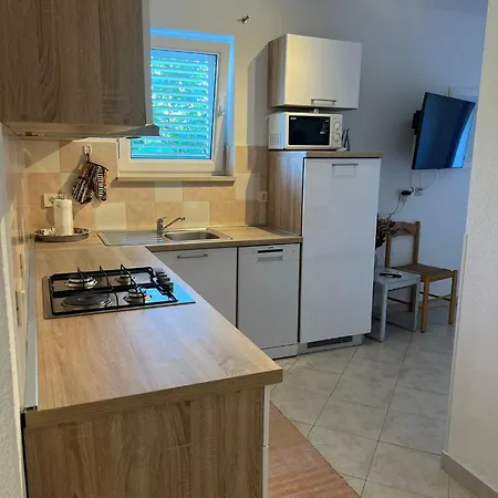 Apartment Toni777 *