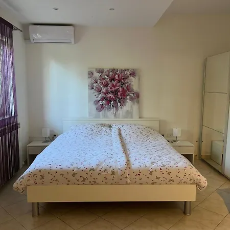 Apartment Toni777