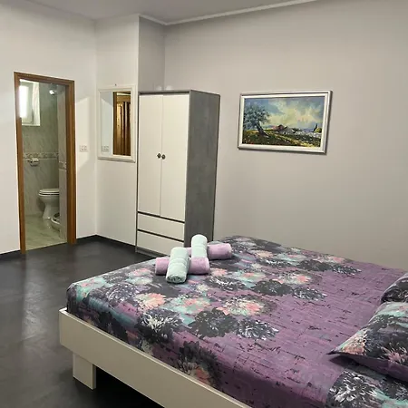 Toni777 ロヴィニ