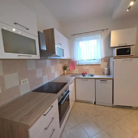 Toni777 Appartement *
